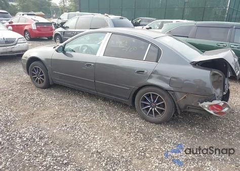 2005 Nissan Altima 2.5 S z USA, uszkodzony, nr VIN 1N4AL11D75N426447